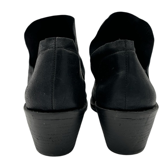 Kelsi Dagger Women's Brooklyn Kenmare Almond Toe Ankle Booties - Picture 6 of 9